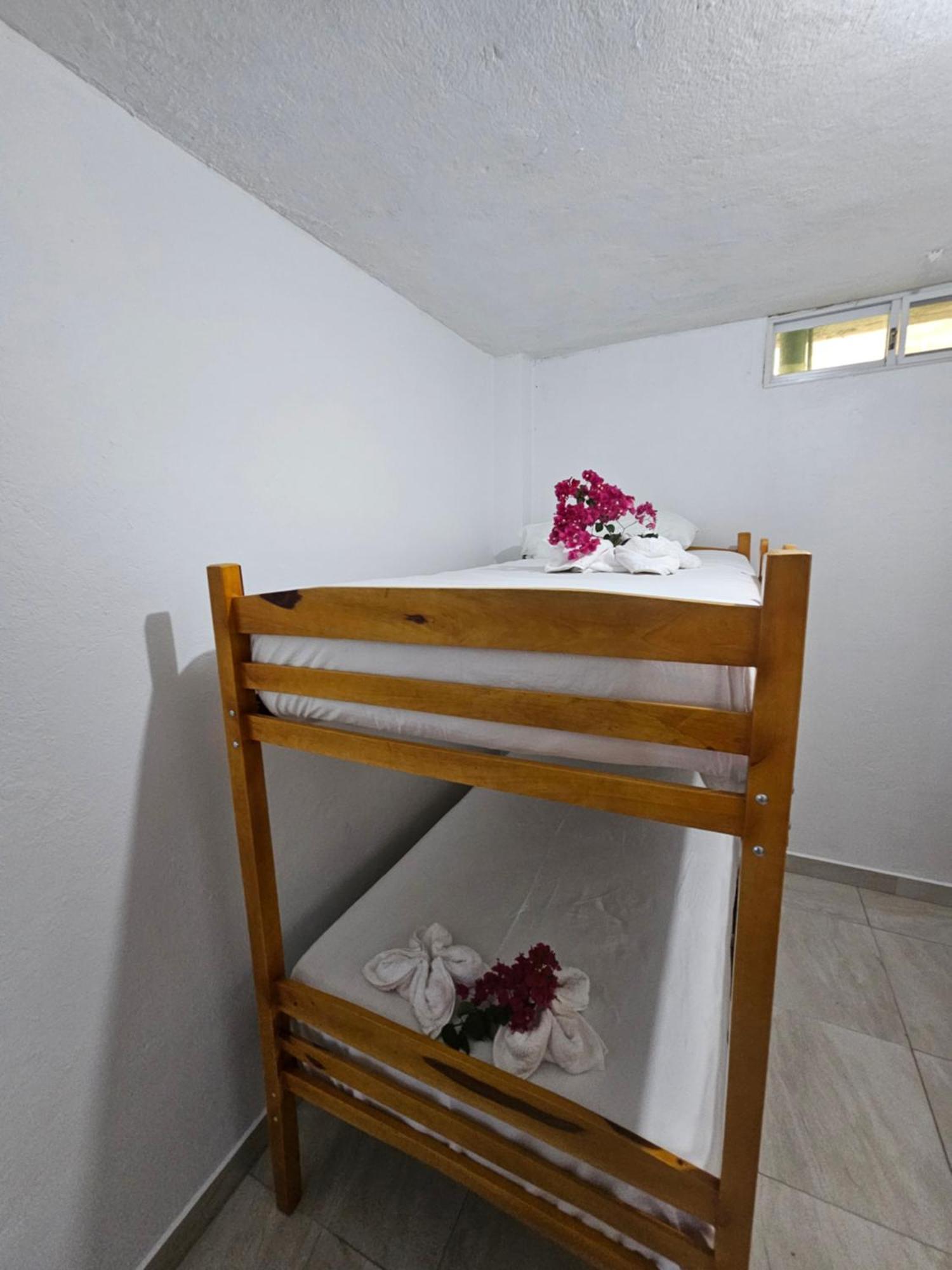 Lovely Inn San Cristóbal المظهر الخارجي الصورة